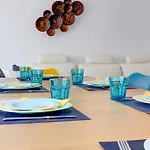 Ferienhaus Amazing With Balcony & Barbecue *