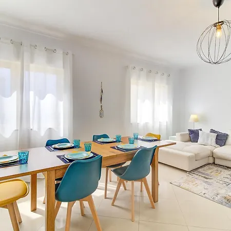 Horizon House - 3 Bedrooms - Rooftop Terrace & Bbq - Ac Ferienhaus